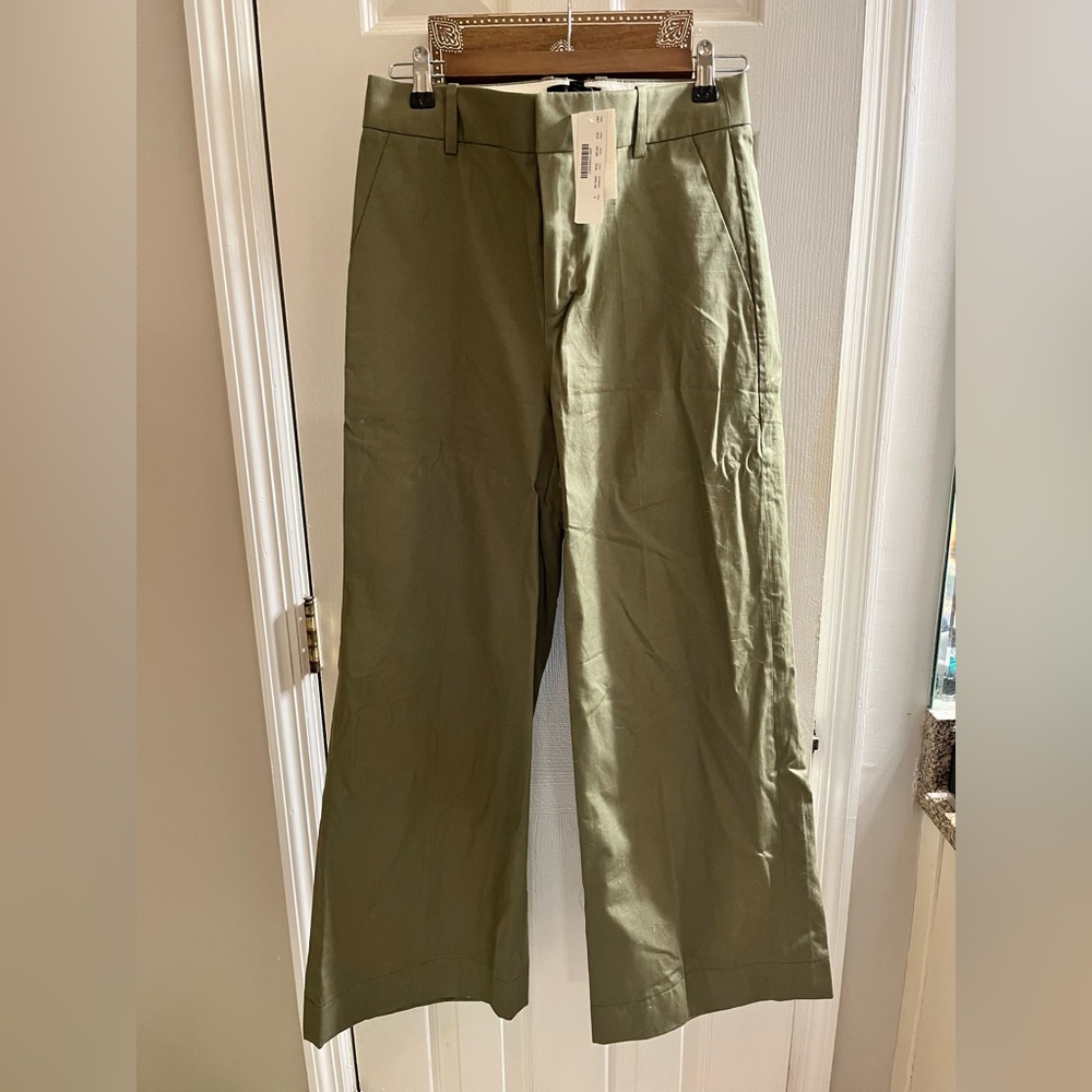 J Crew Olive trouser new with tags size 4